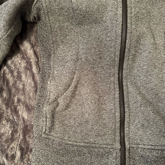 Lulu zip sweatshirt - Picture 2 of 5